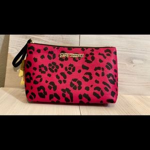 Betsey Johnson Charging Pouch